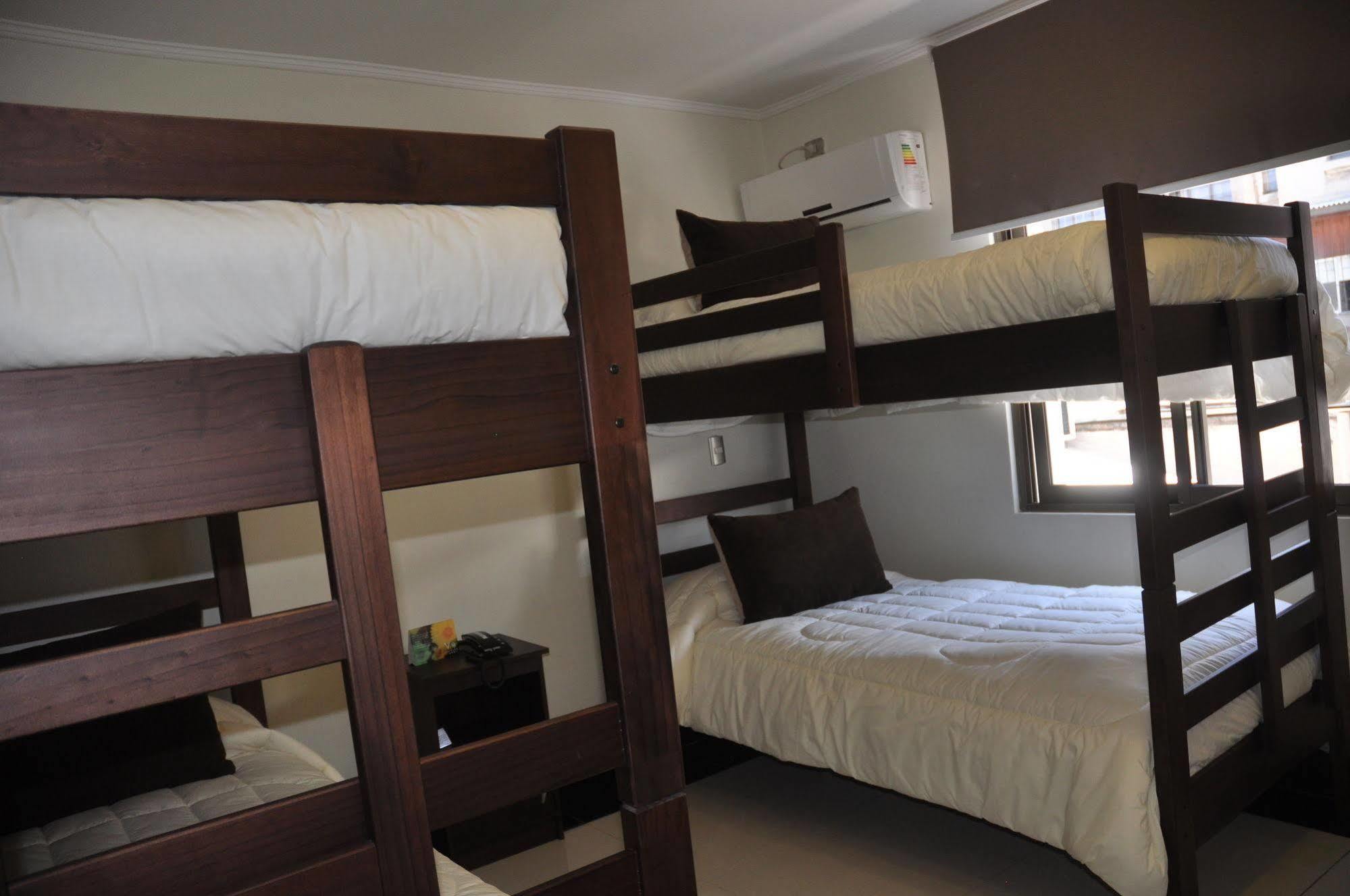 Cosmopolita Hostel Сантьяго Экстерьер фото